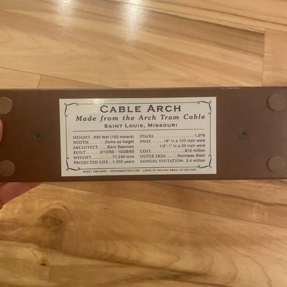 Cable Arch made from the Arch Tram Cable—St. Louis, MO - Picture 4 of 9